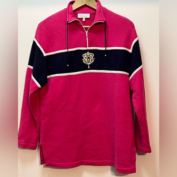 St John | Vintage 90’s Embroidered Crest Zip Neck Sweatshirt - Size Small - Picture 2 of 12